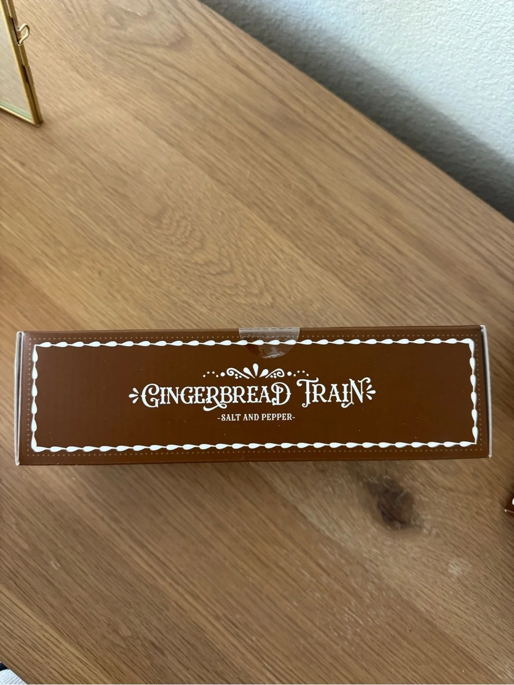 NEW IN BOX POTTERY BARN GINGERBREAD TRAIN SALT & PEPPER SHAKERS